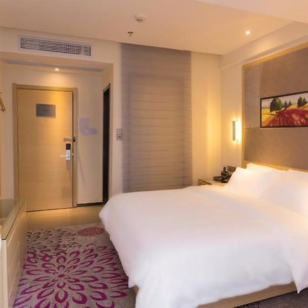 Lavande Hotel Luzhou Jiale Century City Экстерьер фото